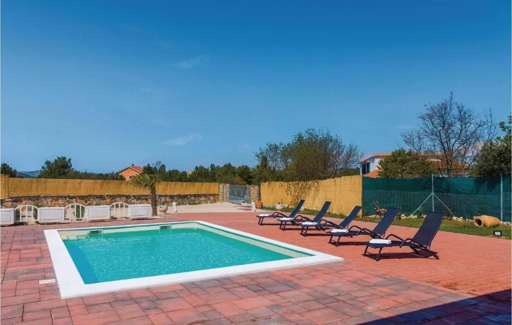 Piscina - Luxury Villa with Pool in Bilice, Šibenik