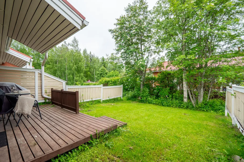 Aed - Maja asukohas Oulu