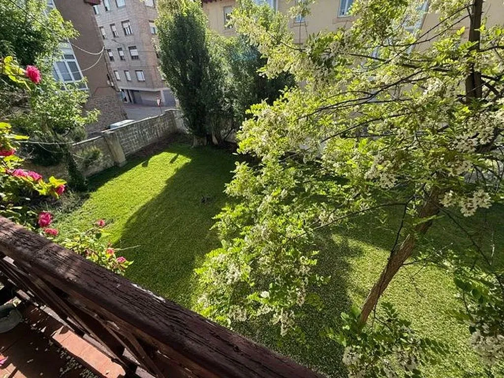 Jardin - Charmful Chalet with Terrace in Ciudad Jardín
