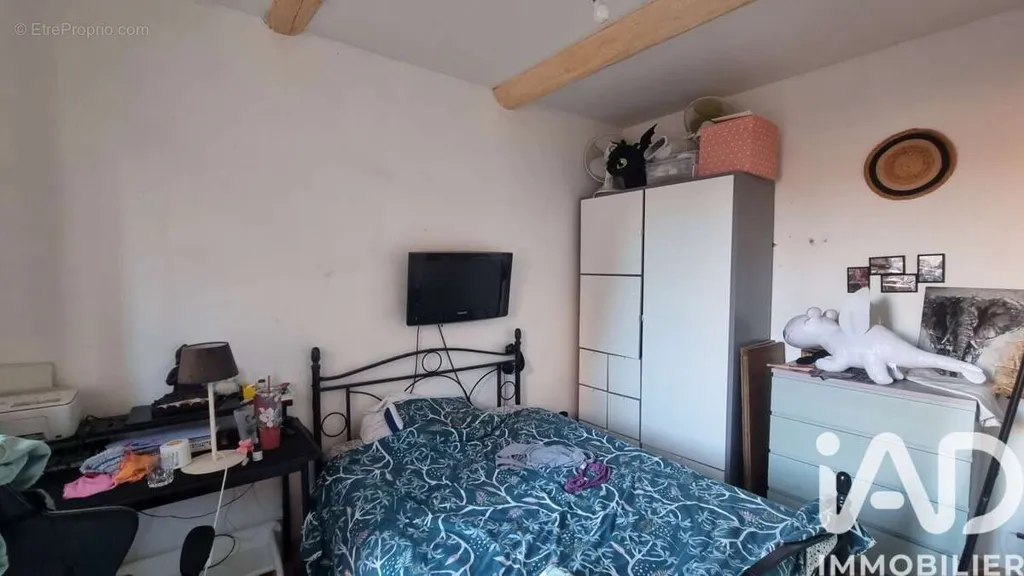 Chambres - Appartement T3 Centre-ville à Châteaurenard