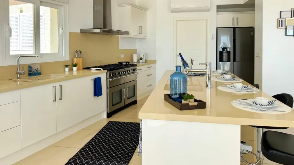 Cuisine - Villa with Sea Views in Altea