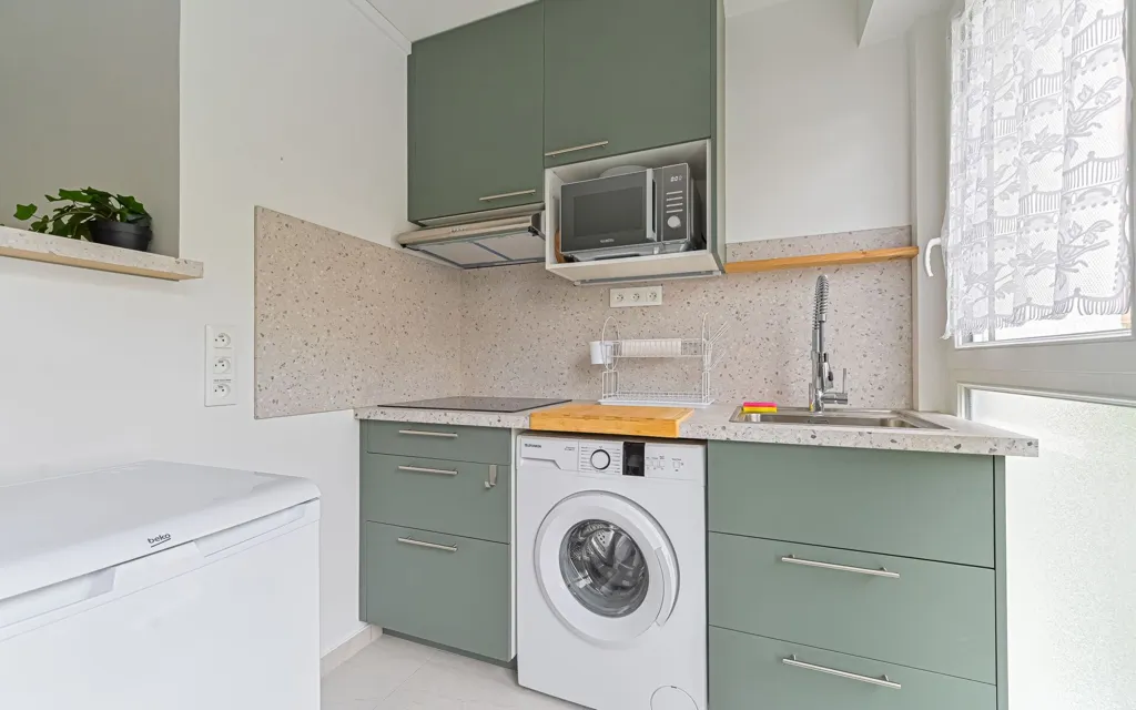 Cucina - Refurbished Flat in Central Colombes