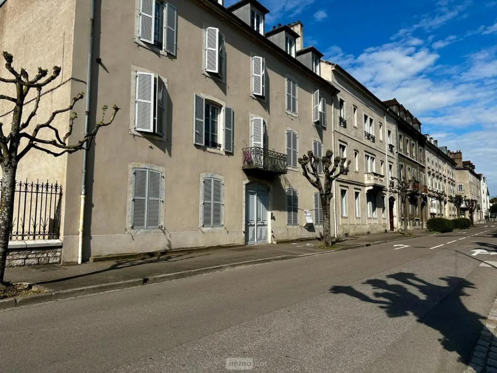 Esterno - Renovated Flat with Garden in Dole Centre