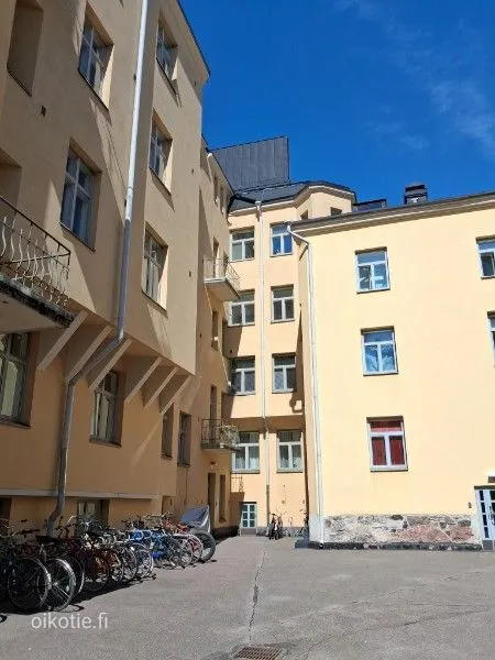 Jardin - Bright Studio Flat with Balcony in Kamppi, Helsinki