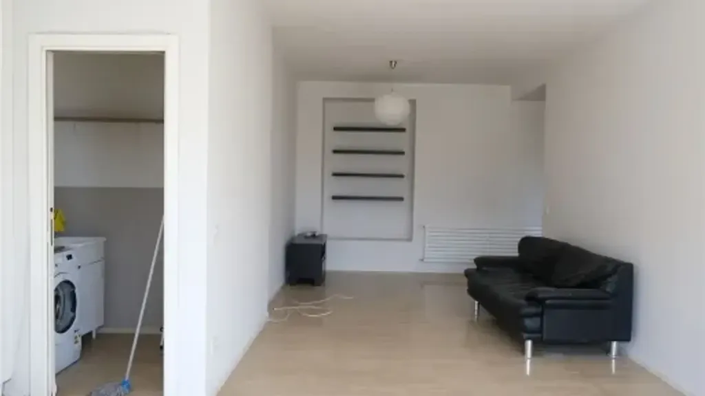 Séjour - 2-Bedroom Apartment with Balcony in Florence