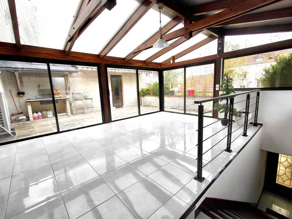 Séjour - Duplex avec terrasse à Saint-Ouen-l'Aumône