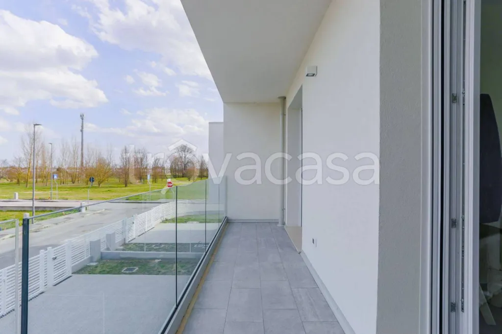 Balcon - New Terraced Villa with Balcony in Copparo