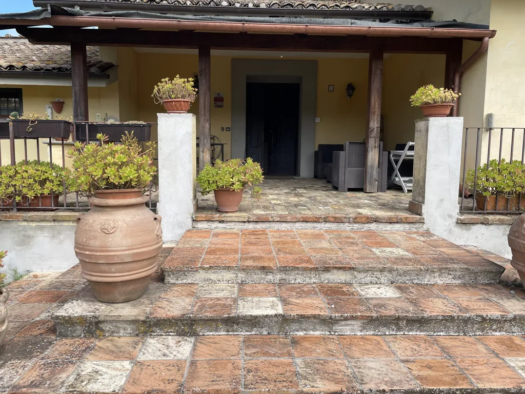 Terrasse - Villa with Private Park in Campagnano di Roma