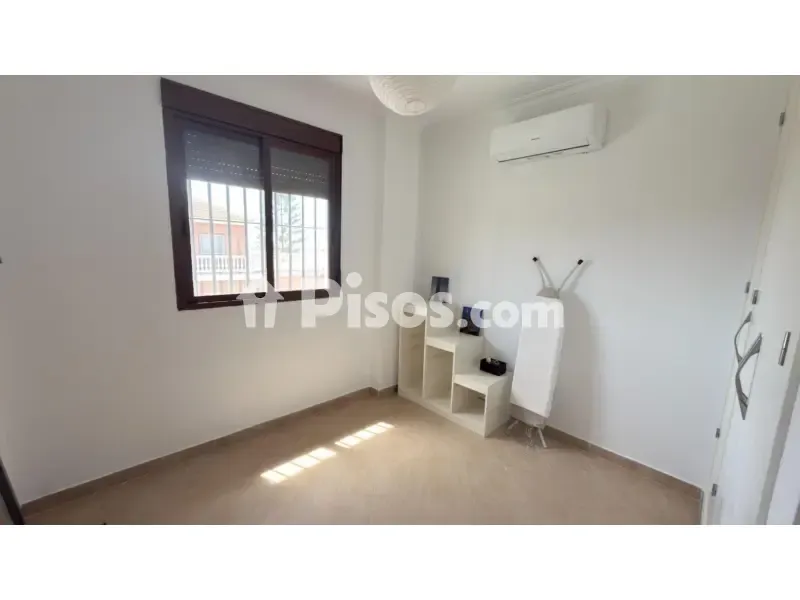 Toad - Semi-Detached House with Pool in Ciparsa Dunamar