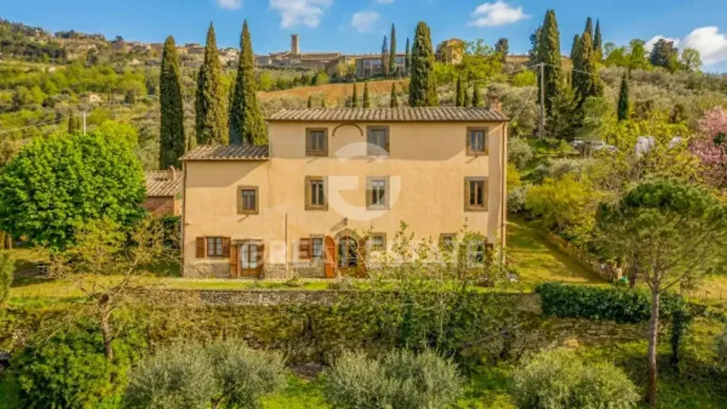 Õhuvaade - Historic Casale with Panoramic View in Cortona