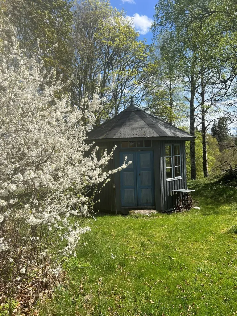 11-toaline maja asukohas Ulricehamns kommun