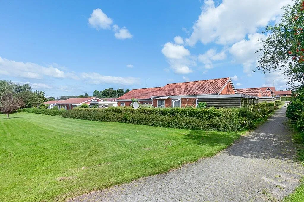 Jardin - Two-Bedroom Flat with Balcony in Ørum
