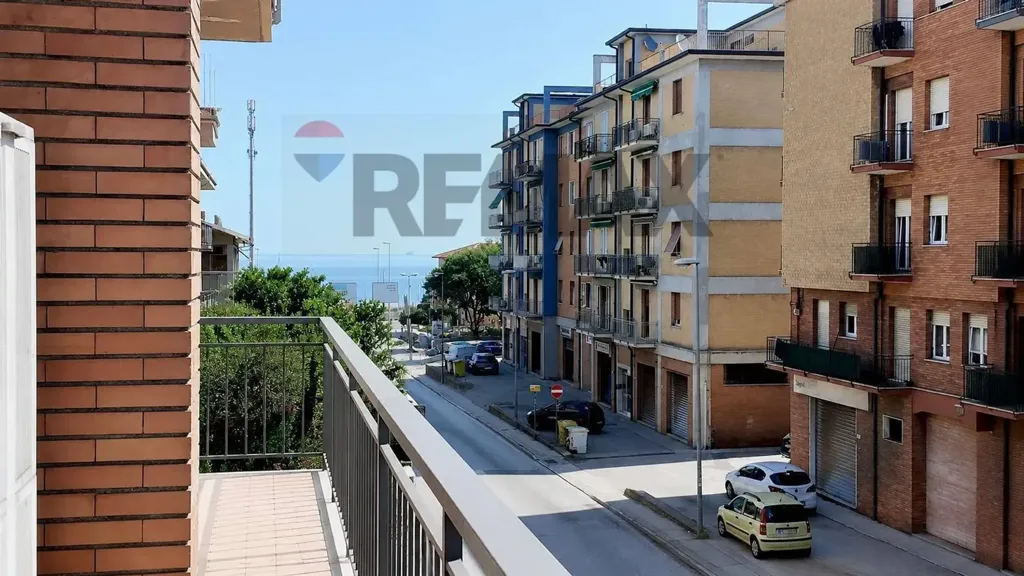 Appartement 5 pièces à IT