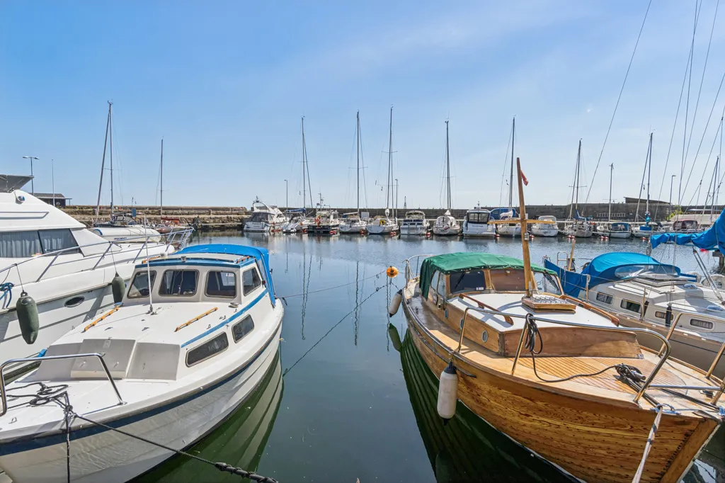 Esterno - Historic Apartment with Harbour View in Svaneke