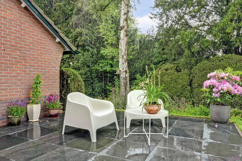 Terrasse - Villa with Mature Trees in Ugchelen