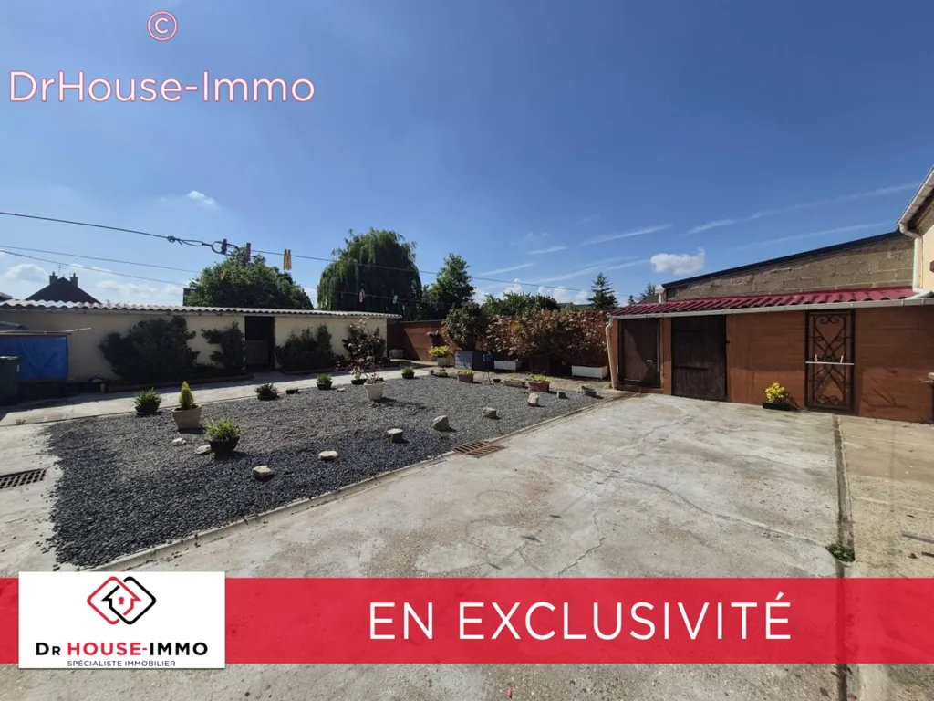 Välivaade - Detached House with Courtyard in Isbergues