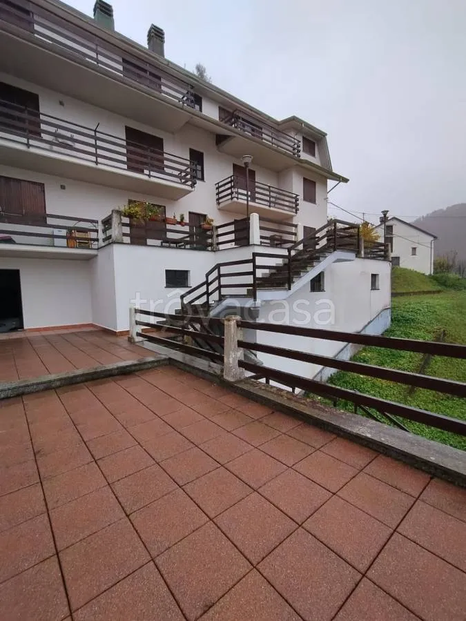 Terrasse - Rear-Facing Apartment with Balcony in Valcasotto