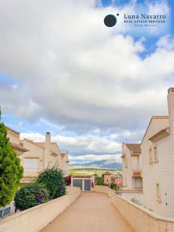 Exterior - Luxury House with Sea View in El Albir