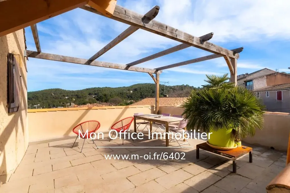 Terrasse - Maison avec Terrasse au Cœur de Rognes