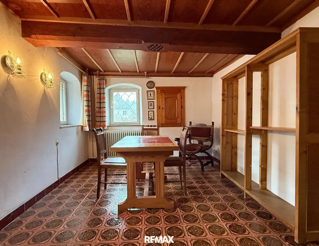 Sala da pranzo - Historic Cottage with Balcony in St. Oswald