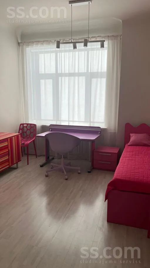 Chambres - Renovated Apartment with Parking in Riga Centre