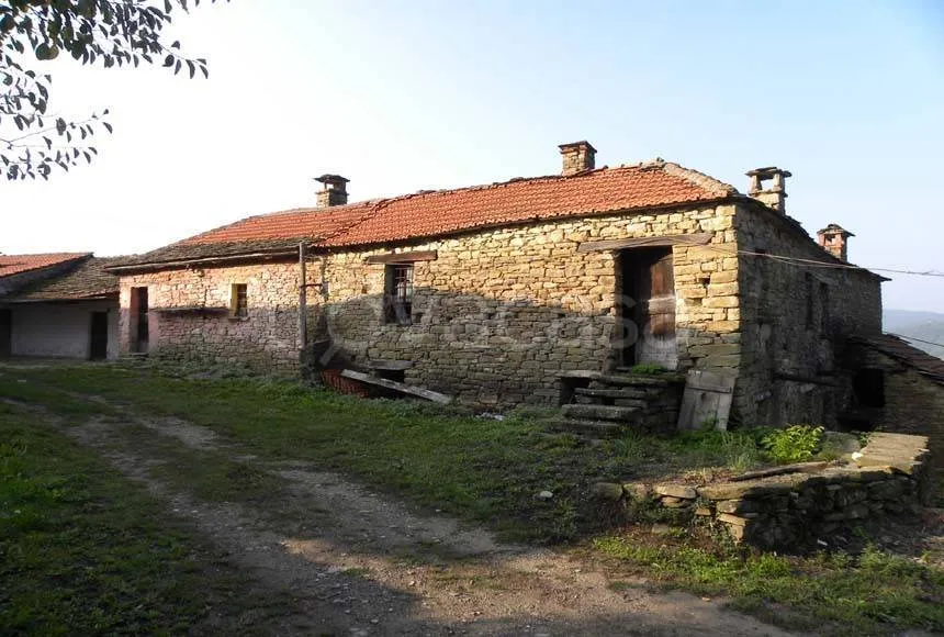 Välivaade - Traditional Langhe Rustico with Panoramic Terrace in Cortemilia