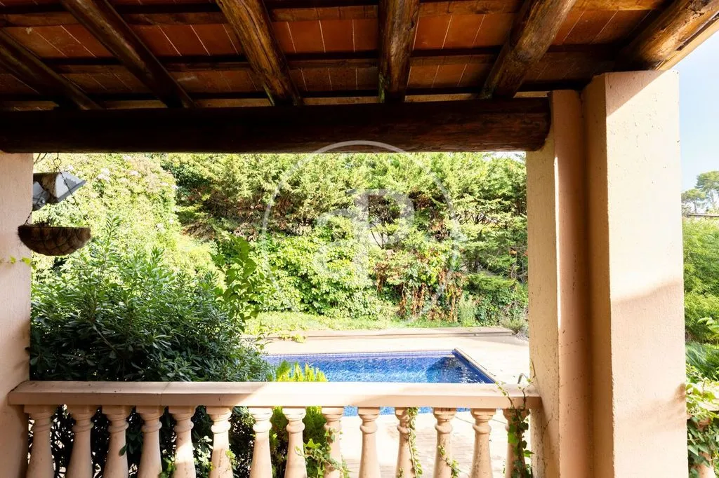 Terrazza - Luxury Villa with Pool in Bellaterra, Catalonia
