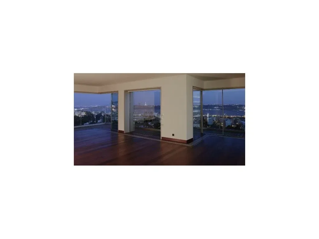 Elutuba - High Standard Flat with River View in Restelo