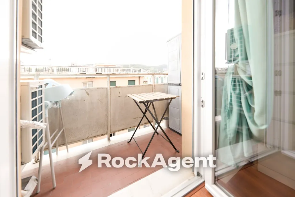 Balcony - Penthouse Apartment with Balcony in Genoa