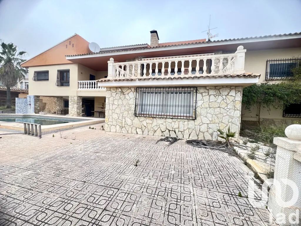 Pool - Luxury Villa with Panoramic Views in La Nucía