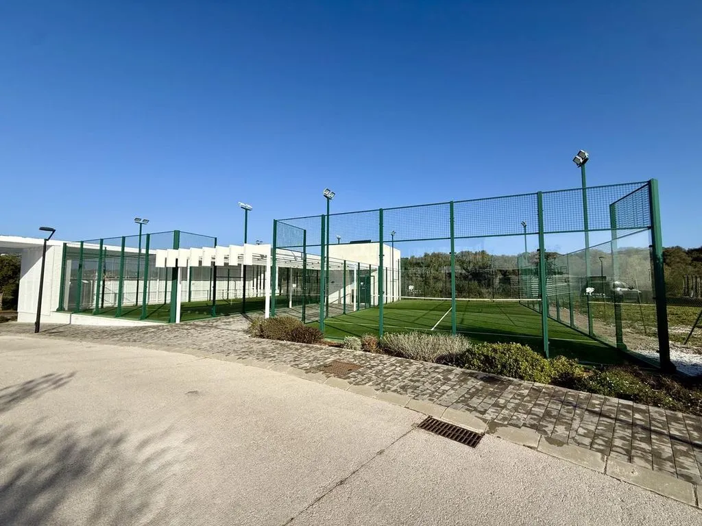 Välivaade - Golf Villa with Sea Views in Sotogrande