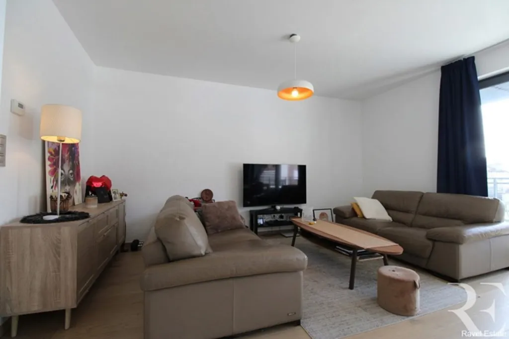 Soggiorno - Luxury 2-Bedroom Apartment with Terrace in Ixelles