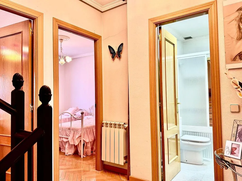 hallway_entrance