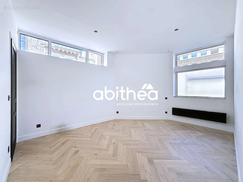 Toad - Luxury Renovated Apartment in Arras Prefecture