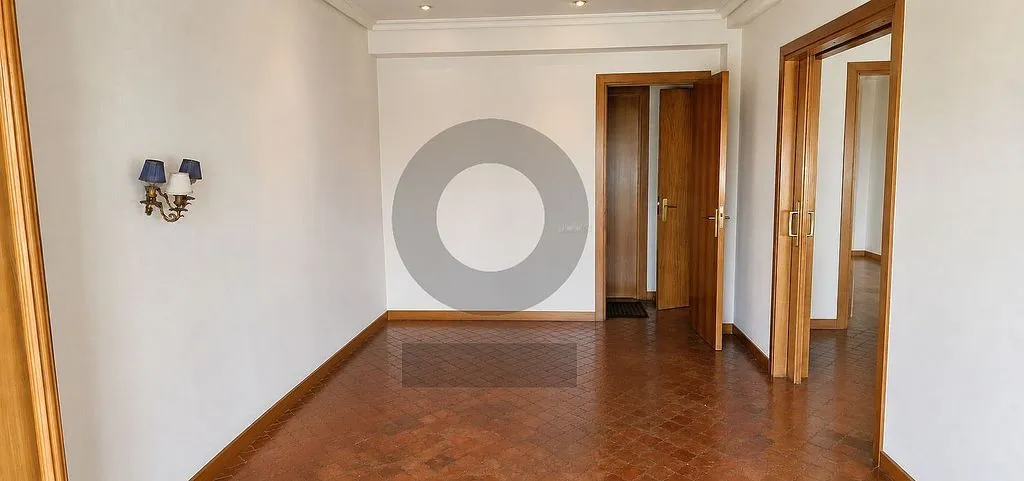 hallway_entrance