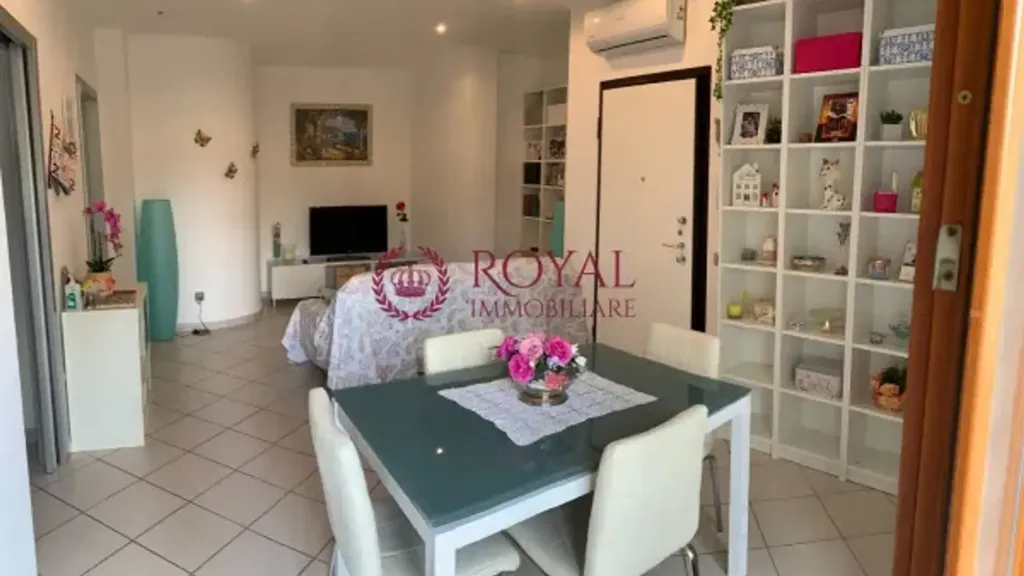 Apartment with Terrace in Rosignano Marittimo