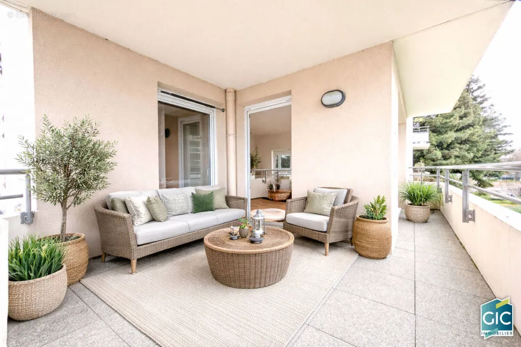 Terrazza - Apartment with Terrace in Caen