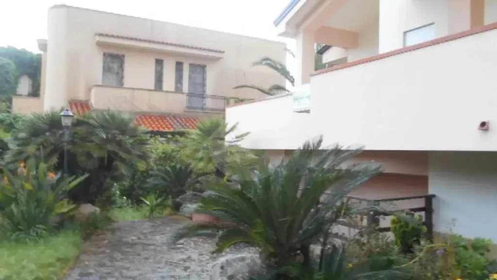 Välivaade - Ground Floor Apartment with Solar Panels in Castelvetrano