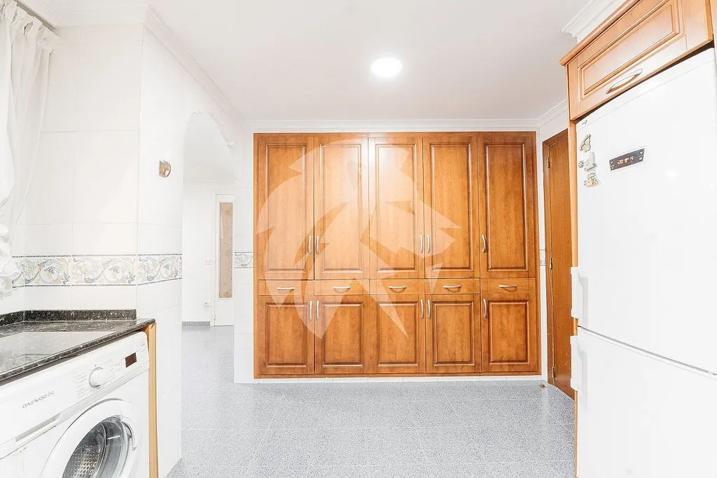 Cuisine - Apartment with Balcony in Castellón Centre