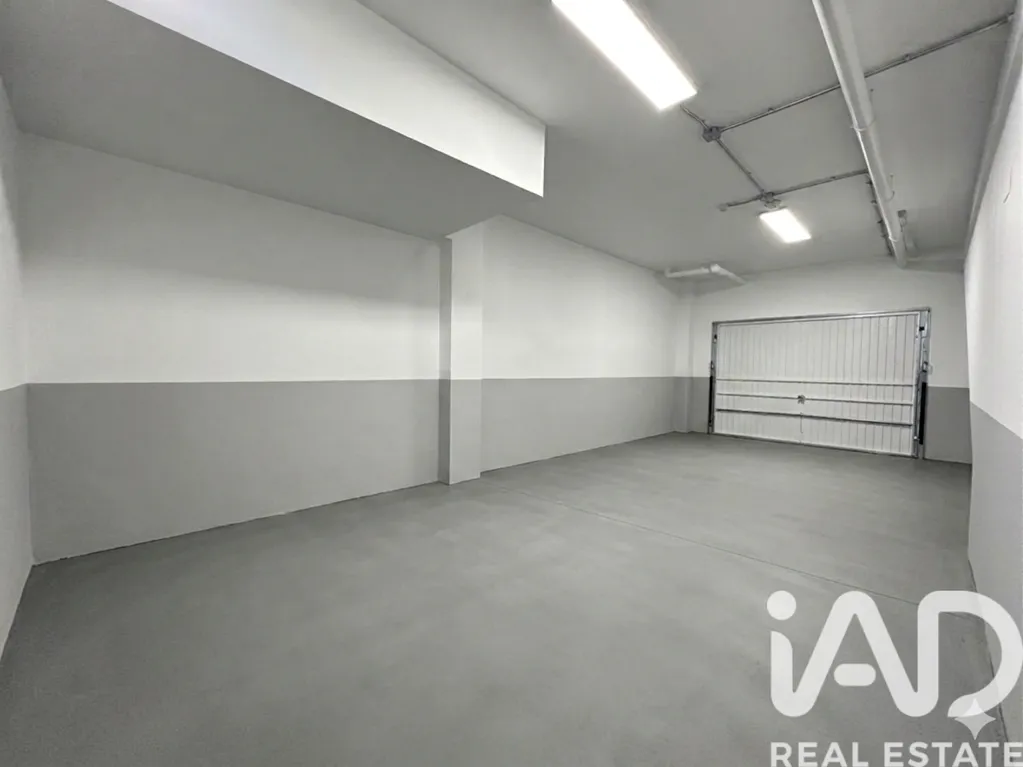 Garage - Duplex with Terraces in Blanca Station