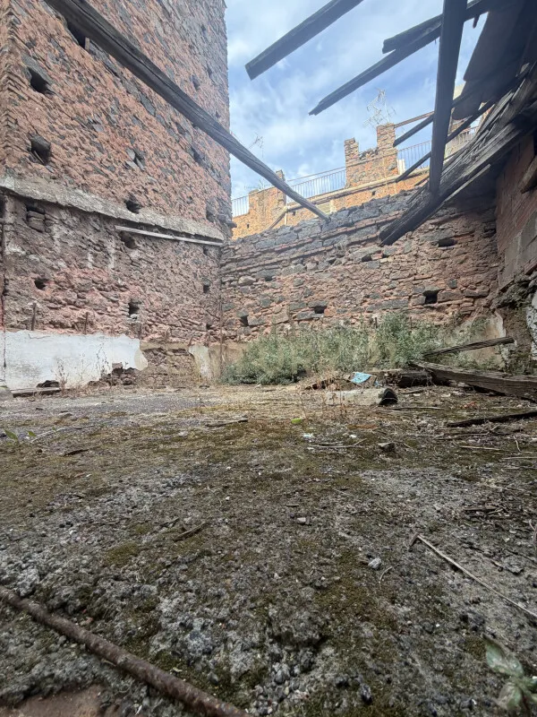 Aed - Rustic Property with Development Potential in Catania