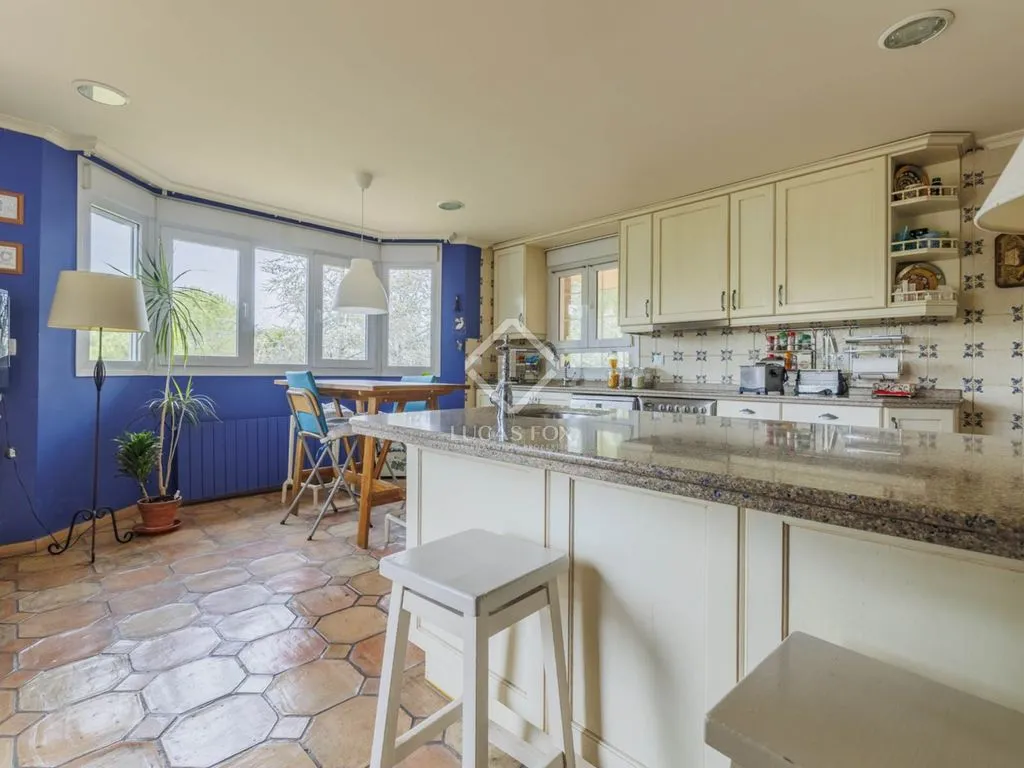 Köök - Luxury Villa with Pool in Boadilla del Monte