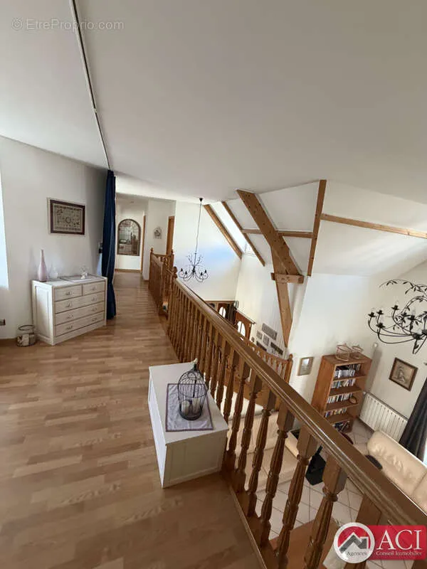 Séjour - Maison 6 pièces à Chambly