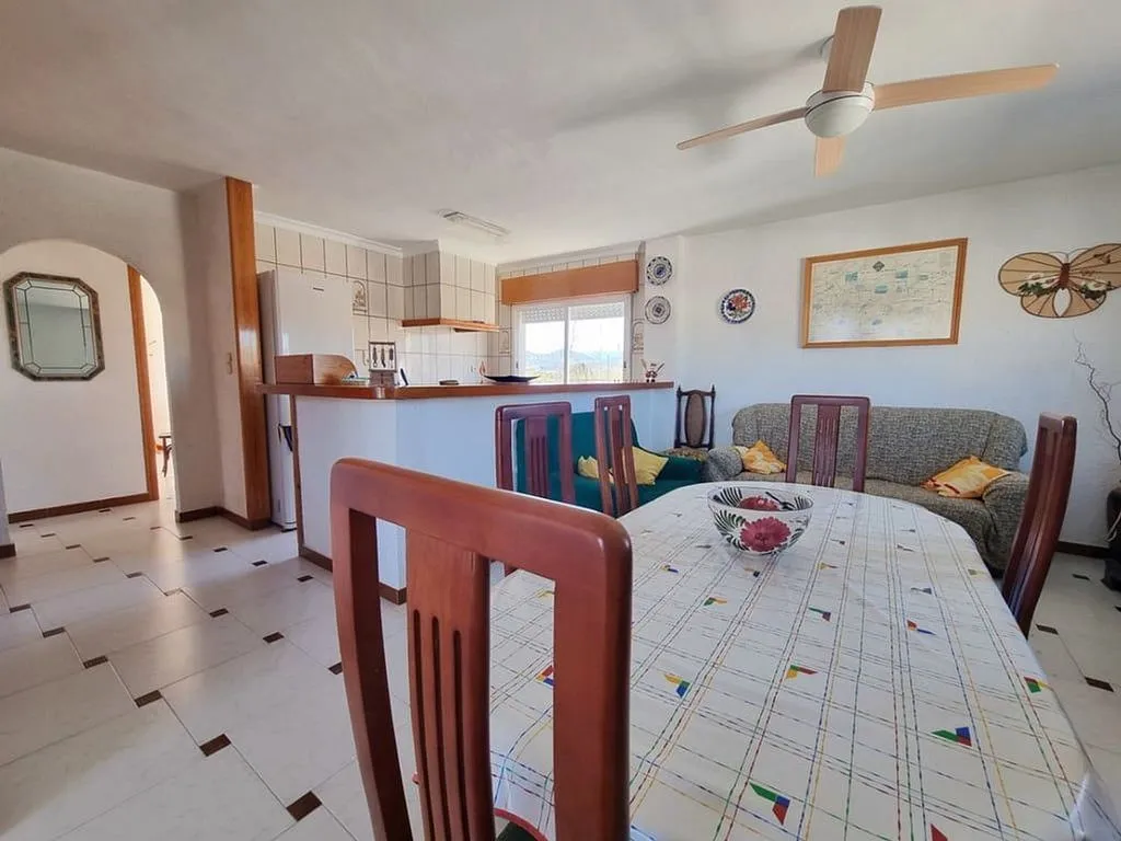 Söögituba - Chalet with Terrace near Oliva Beach