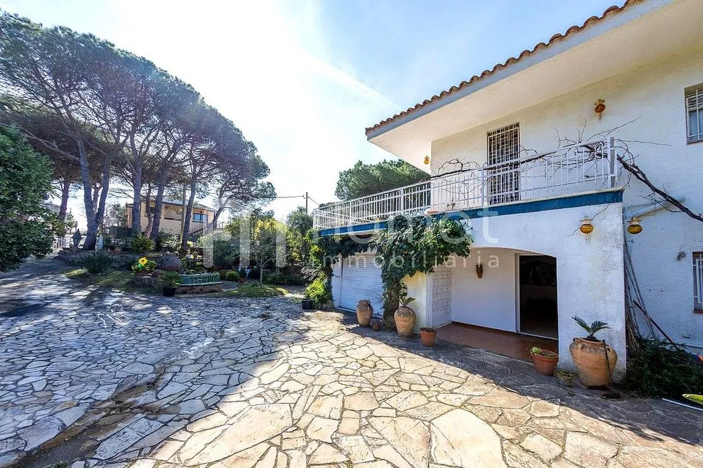 Terrasse - Luxury Villa with Sea View in Lloret de Mar