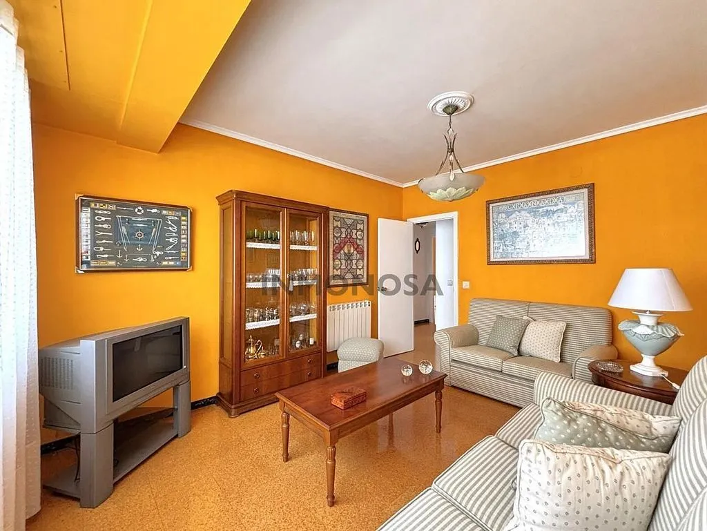 Elutuba - Apartment with Balcony in Zona Ultramar
