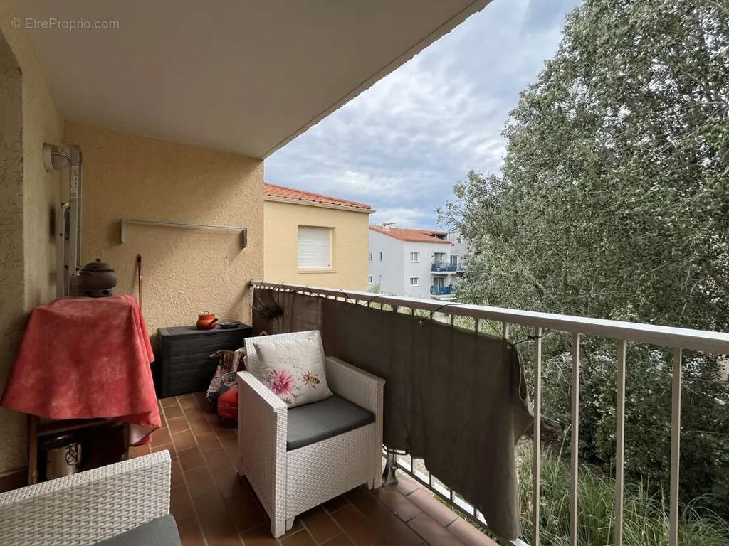 balcony