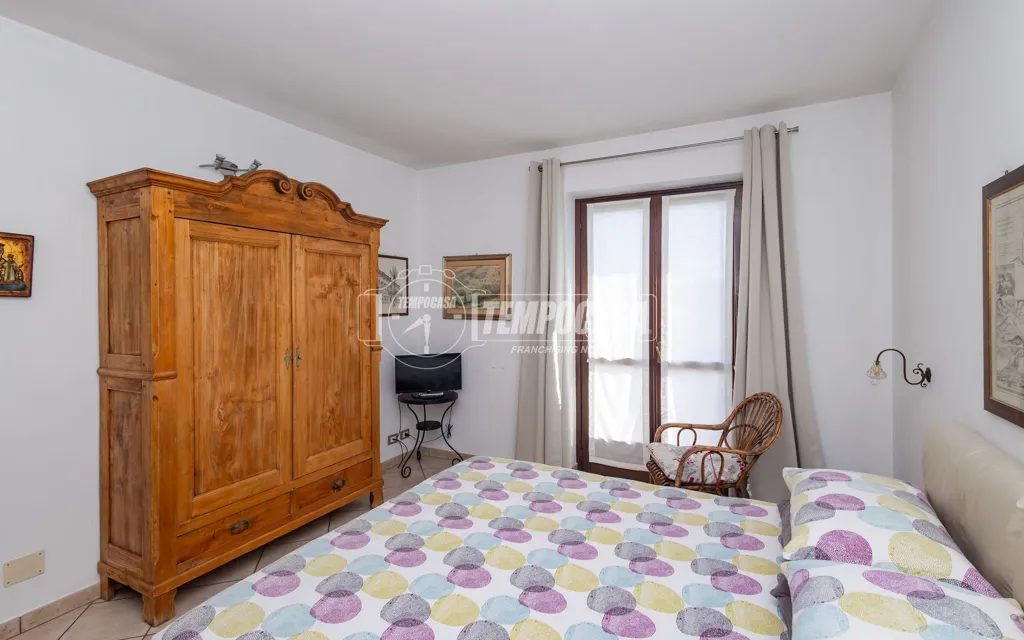 Chambres - 5-Bedroom Apartment with Double Garage in Chieri