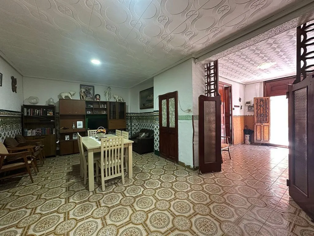 Salle à manger - Terraced House with Balcony in Manises Centre