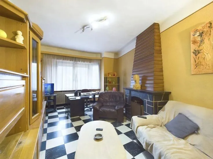 1 magamistoaga korter asukohas Arlon